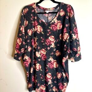 Lularoe Naomi sweater